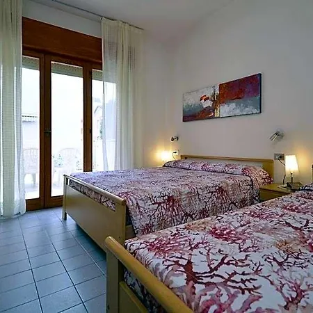 And Cozy In A Modern - Beahost 2* Bibione