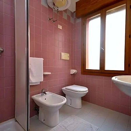 And Cozy In A Modern - Beahost Hotel 2*